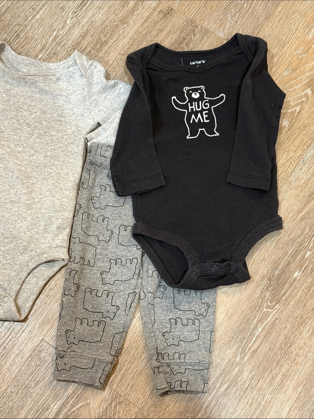 Carters Baby Boy Long Sleeve Hug Me Bear Onesie Pants Bodysuit Outfit Lot 3M - Picture 3 of 16